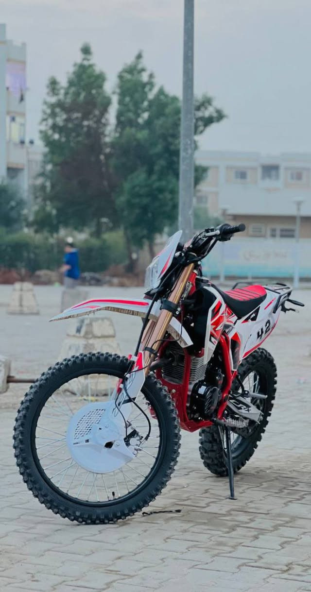 السلام عليكم قفازCRXمكينه 350ccموديل 2025كفاله مكان الدراجه بابل ***********
