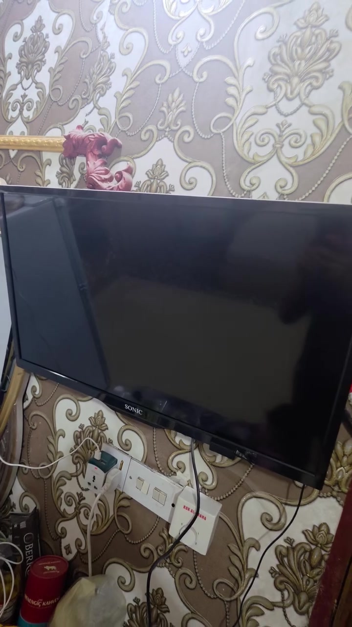 سلام عليكم بلازمه جديده ممستخدميه شي قليل رقم ***********
