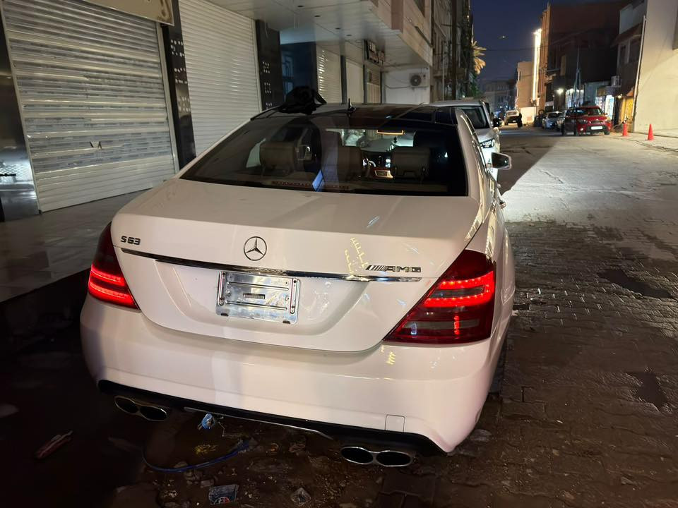 ب90 ادوات s550  فول مواصفات ماشية 180 الف سيارة جاهزه مابيها نقص صدر تخم تاير تدفئة تبريد جوبلسات شفط كلشي 
***********
المكان بغداد الكراده
