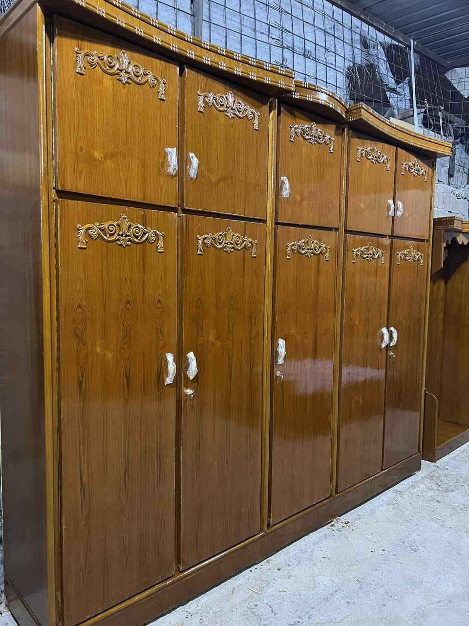 سلام عليكم غرفة ديوان فر ٥بوب طابقين صاج العنوان البونمر تل اسود السعر خاص 
***********
