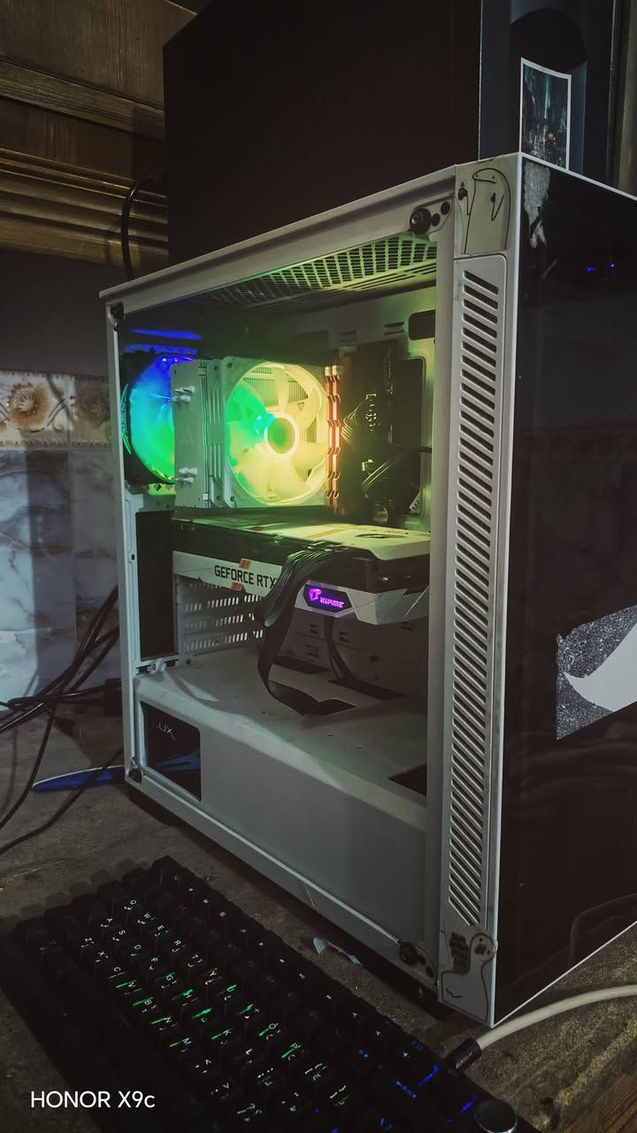 السلام عليكم بي سي للبيع مستعجل
3050 8g what 3fin الكرت

المعالج i3 12F

Ram 16 3200hz

البور سبلاي 650

الكيس ديب كول 4 مراوح تبريد هوائي

المذر بورد مكس سن تدعم الجيل ١٣ من المعالجات
 500GB هارد

السعر 600 الف عراقي قفل
*********** اتصال أو وتساب

