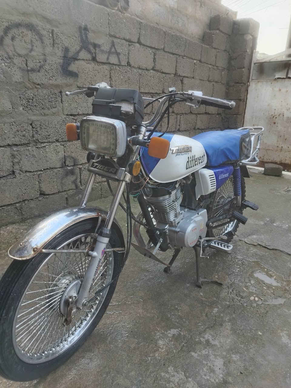 تايكر 20مفتوح مرا واحدة سعر 370وبي مجال مكاني حي صدام
***********
