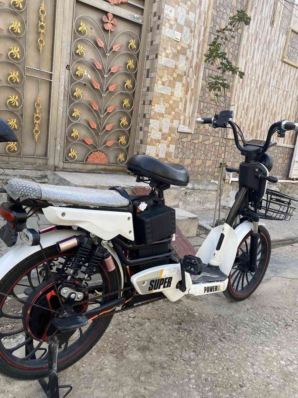 بيع مستعجل
مديل 2023 بطاريات جدد يمشي الشحنه الوحده 50 كيلو  
مكاني كوفه حي ميسان 
***********
