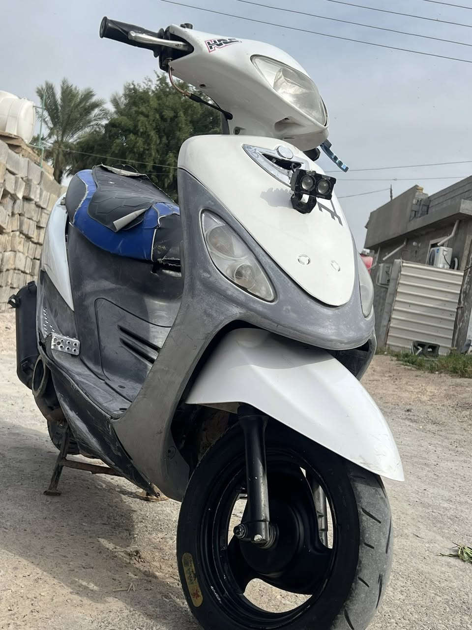 دراجه منغولي لبيع او مراوس
دراجه كامله نقصها فقط كتف اشاير سلف هندر شغال بوشه٥٥ شلعه ومعدل فول سعر٤٠٠ وبيها مجال


**إذا كنت صاحب هذا الإعلان وتريد حذفه لأي سبب، رجاءا أرسل رسالة إلى الدعم الفني**