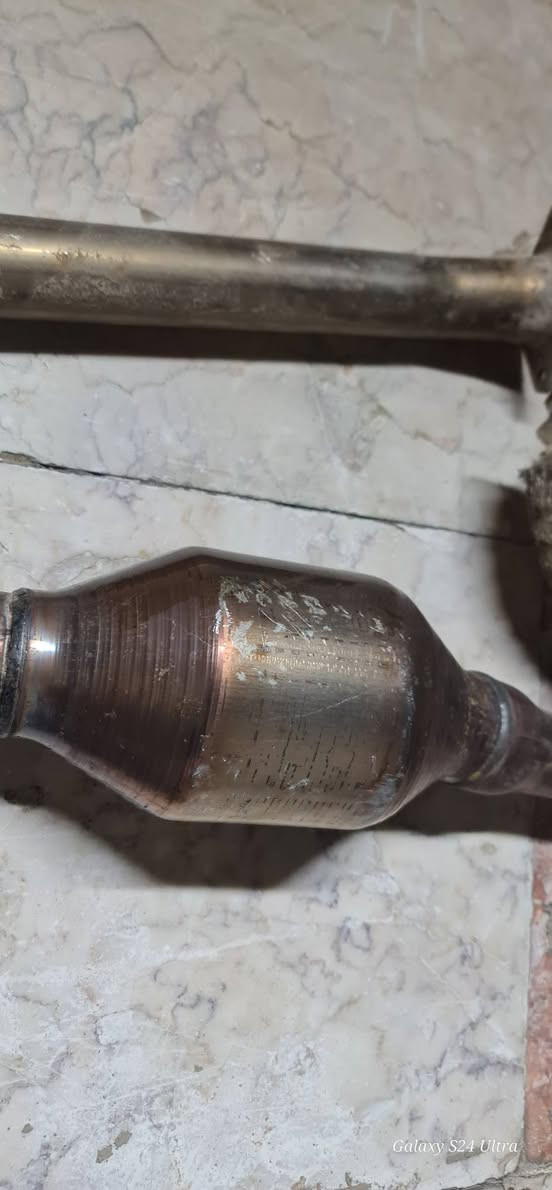 متاح حجر بيئه ركبه صلنصه
بغداد حي المشتل
***********
