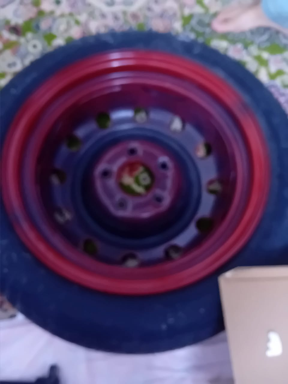 السلام عليكم من رخصت الادمن غراض النتر مضلع مكينة ٢٠٠٠ او الف ١٨٠٠ الي يحتاجهن يتصل ويدلل  سبيرة منقذ مع العد كامل ما نازل ودكش كامل هو والوجويتر مع الحساسات كامل مع نوزل حاوية مع بلاكات شرط وكالة تخمين مع عبوة بانزين مع شمسيات الي محتاجهن يتصل ويدلل هاتف، ***********.
