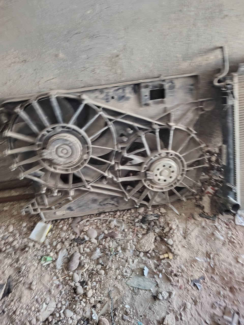 سلام عليكم مدير اكروب اني ترخص منك عدي هاي غراظ مال شري كوين مديل عشره مال تفصيخ ابيع الستفسار على رقم الهاتف او واساب مكاني كاظميه اجكوك ***********
