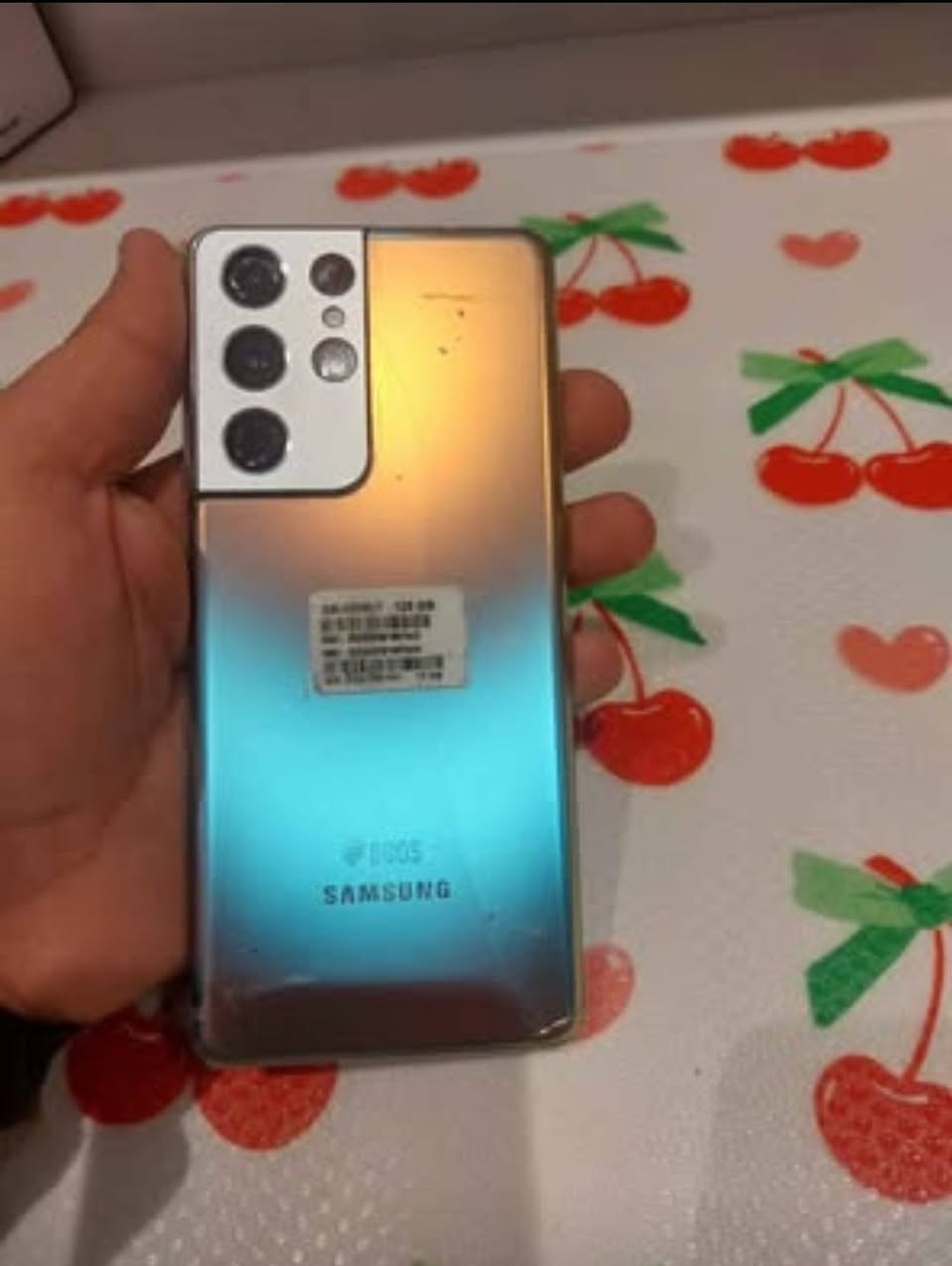 سامسونك s21 الترا 
جهاز شغال وحلو الظهر مفطور 
والكلاس مال شاشه يحتاجله تبديل هم مفطور
٢٥٠ السعر


**إذا كنت صاحب هذا الإعلان وتريد حذفه لأي سبب، رجاءا أرسل رسالة إلى الدعم الفني**