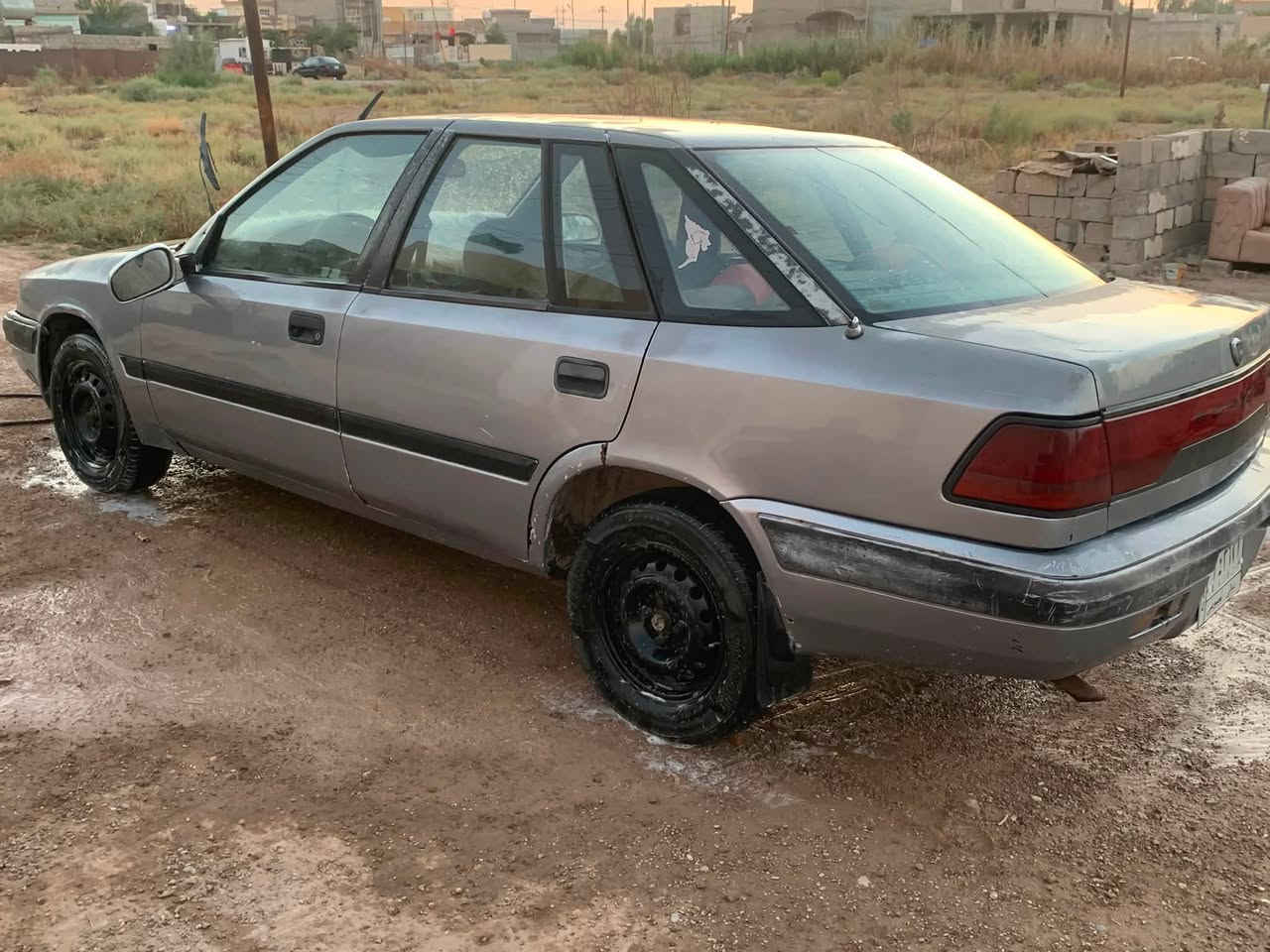 دايو اسبرو للبيع سيارة نضيفة خير من الله بلادية لا ضربة ولا تعمير موديل ١٩٩٥ محركهة١٦٠٠ لا تنقيص ولا تبخير الكير ولمحرك نضيفات الشواصي مابيهن خياس بلاديات سعرهة ٢٣ وبيهة مجال مكاني ديالى ناحية السلام ***********
