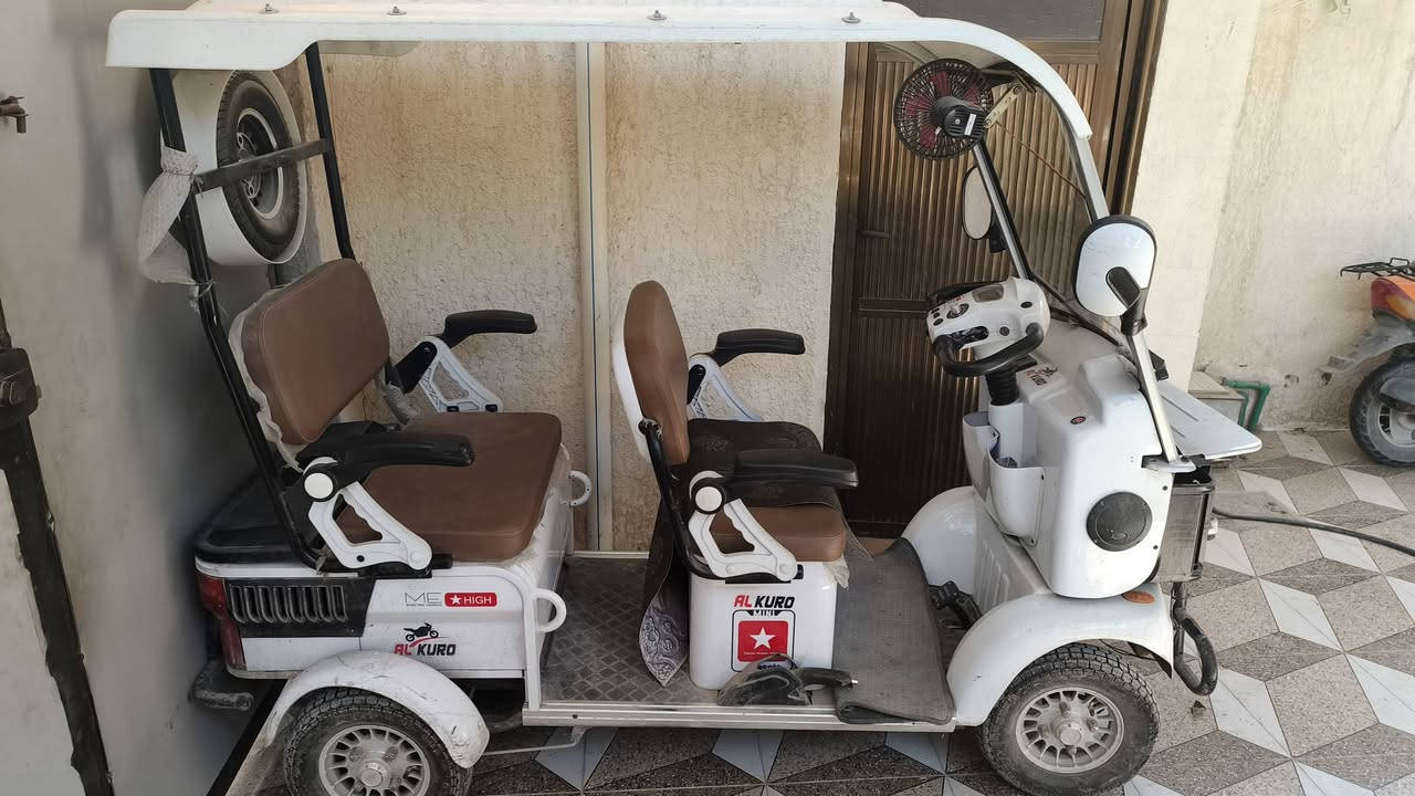 سلام عليكم تكتك شحن جديد استخدام خمس اشهر للبيع.رقم ***********
