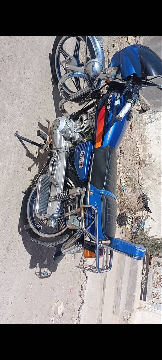 سلام عليكم دراجه بارت مدرل 2023مامفتوحه بعتي جيس مامتعوبه ماشيه قليل مرقم وسنويه رقم انكليزي السعر مليون 250وبيها مجال لحك الجيه اتصل على هذا الرقم ***********
