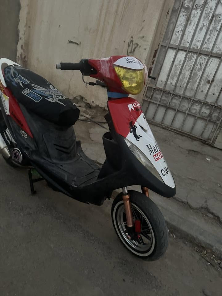 ماكس عدله للبيع(***********واتساب فقط)
دبلات رياضي ٢

شوته ٤ ولفات

كلجات رياضي 

صالنصه رياضي 

اشاير تشتغل 

لايت ابيض قوي

واصفر قوي 

كهربائيات كلها تشتغل (سلف هورن لايت اشاير بك لايت)

الدراجه مفتوحه بوشه ٥٠ 

كفرات الاصليات بس مصبوغات وموشمات
