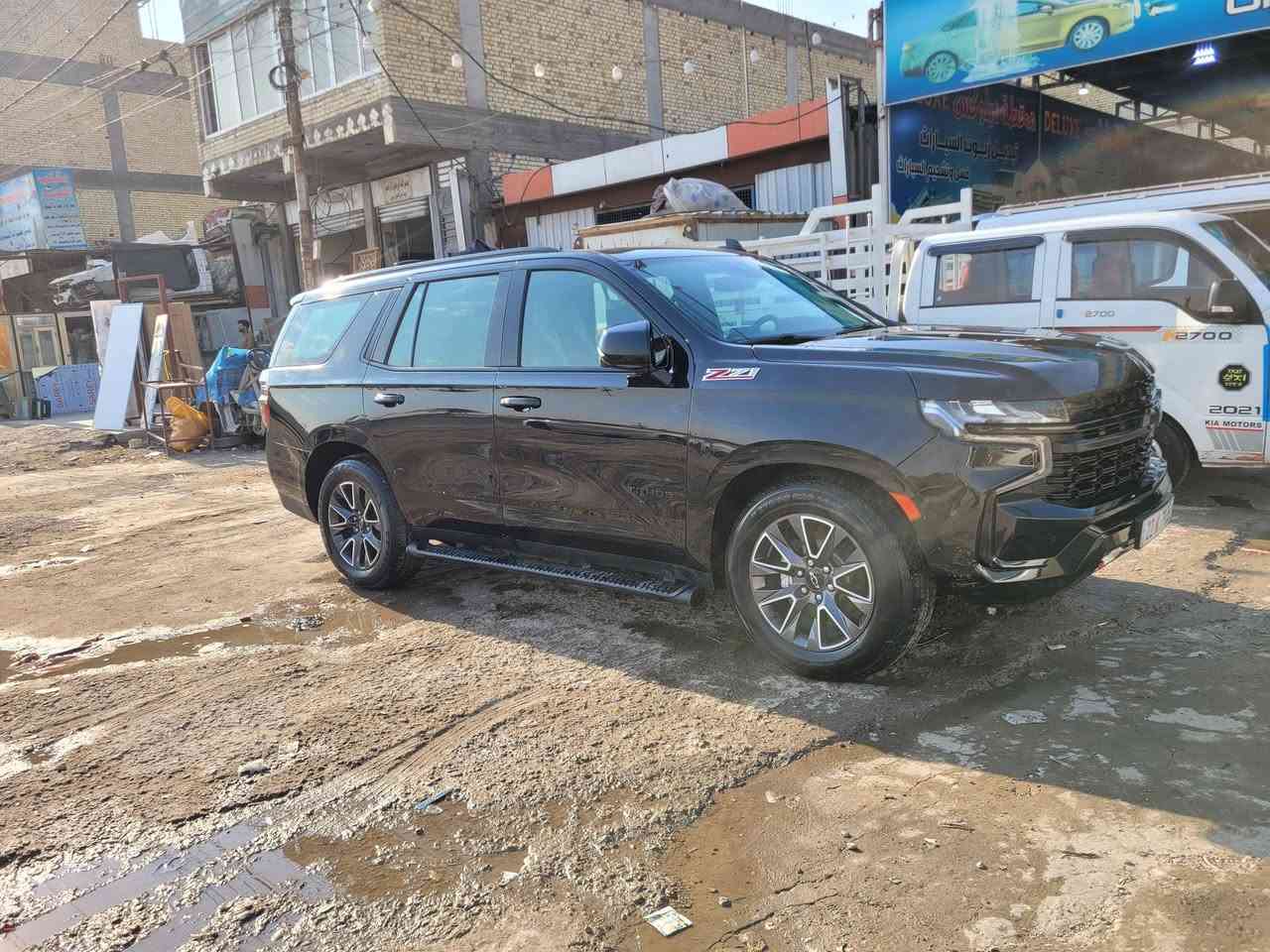 السلام عليكم للبيع تاهو موديل 2023خليجي فول ١/١ سياره بيه
 قطعتين بلاديات رقم أربيل بسمي تحويل ثاني مكاني بغداد مشتل انتصل 
***********
