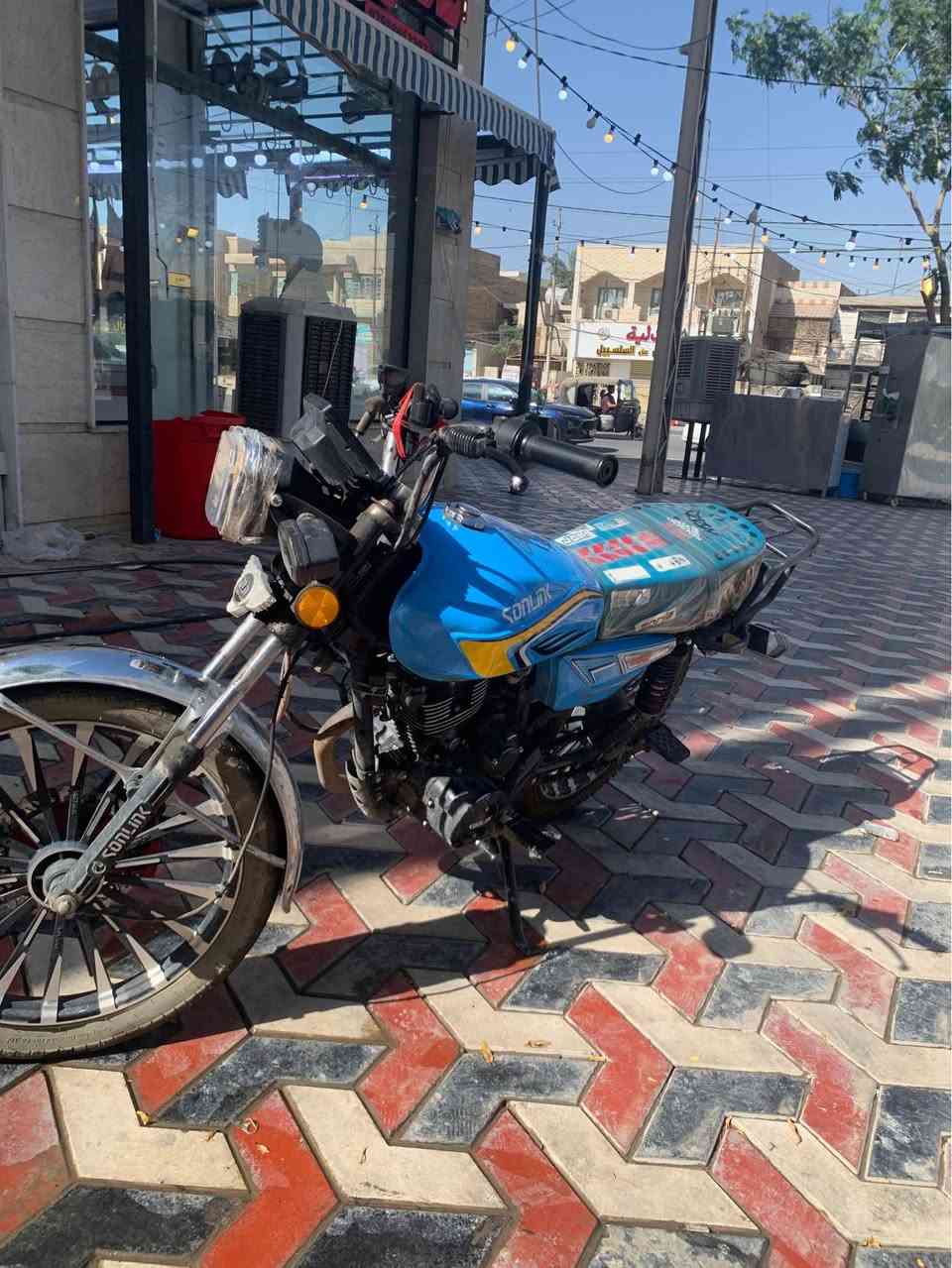 للبيع دراجه ايرانيه سونك 2025 دراجه كامله مكاني بغداد الدوره السعر 750 وبيها مجال *********** بغداد, العراق
