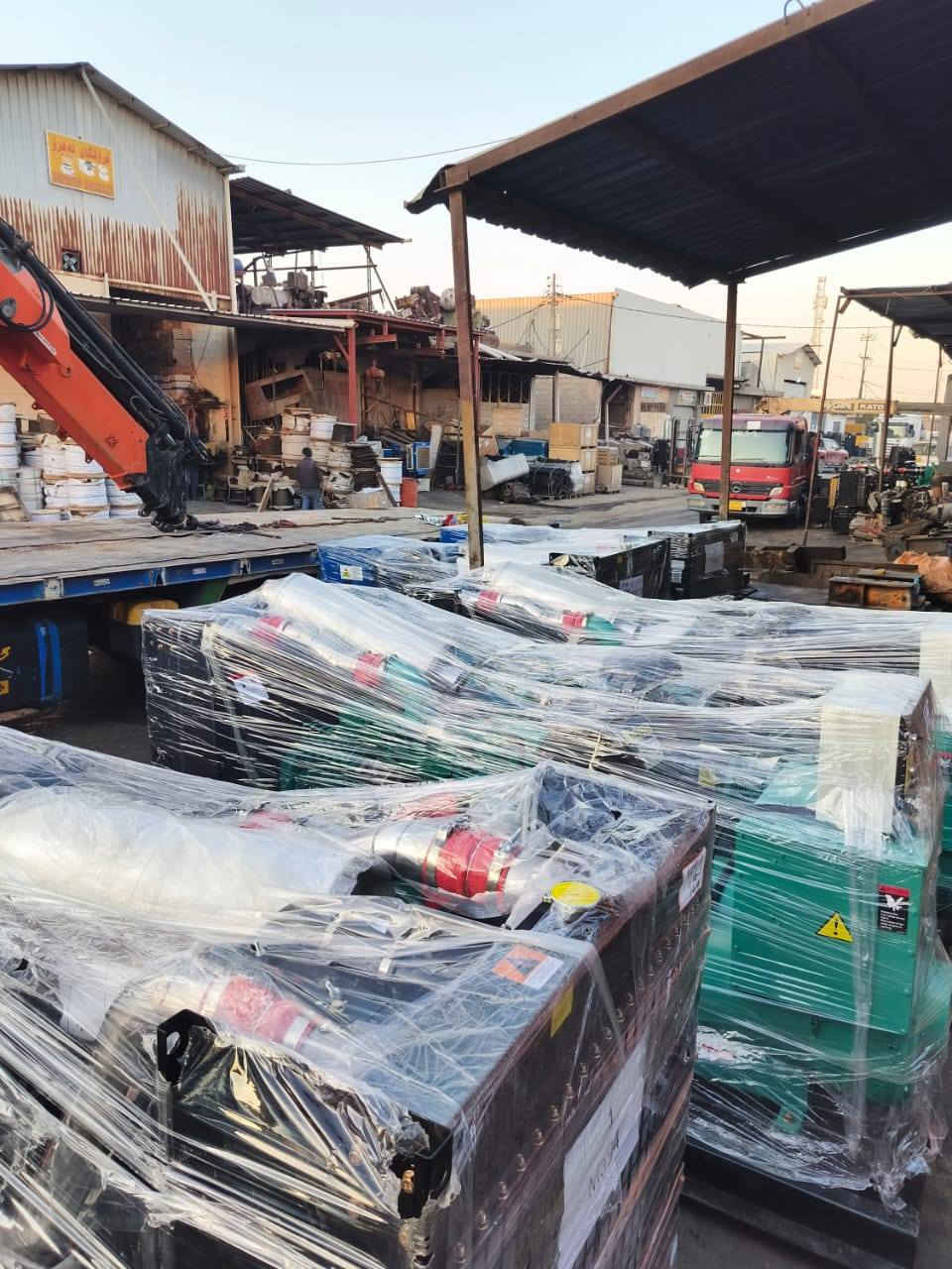 تم وصول وجبة مولدات كمنز 6سلندر 
حجم المحرك114"24ولف
القوه الحصانيه (HP180) 
السعه (312.5KVA)(250KW)
بشرط الفحص 800امبير
600امبير صافي المحرك في حاله جيدة 
تشغيل وإطفاء ذاتي
شاشة فول اوتو 
كولر.جويتر.سوبر 
يوجد لدا ديزل للمولدات كاتم + شاصي                
      يوجد توصيل🚛 لكافة المحافظات العراقية🇮🇶 
لدينا كافة انواع مولدات الكمنز و البيركنز للإطلاع ادخل على الصفحه
للاستفسار اكثر اتفضل راسلنا واتساب او اتصل على الرقم 
                 رقم الهاتف📞***********
                         واتساب *********** 
              الموقع🌐 اربيل-الصناعة الجنوبية/
                 الفرع الثاني  متابعة ولايك🥀✨
