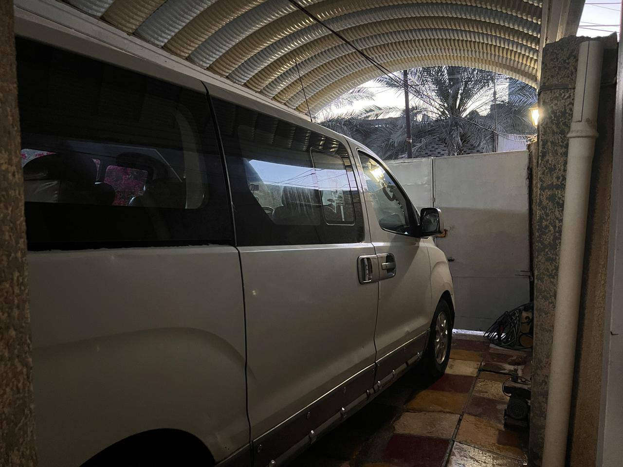 سلام عليكم 
للبيع ستاركس 2009 كفاله عامه 
خليجي يجي دسك امامي وخلفي ABS
محوره مسكر اوتوماتيك.....سبلاين 12
سياره مطابه كراج
رقم بابل نكليزي.....باسمي سياره 
سنويه 2028
سياره معروضه 148وبيه مجال سياره جاهزه من كلشي اي نقص مابيه
رقمي ***********
مكاني بل حله مركز
