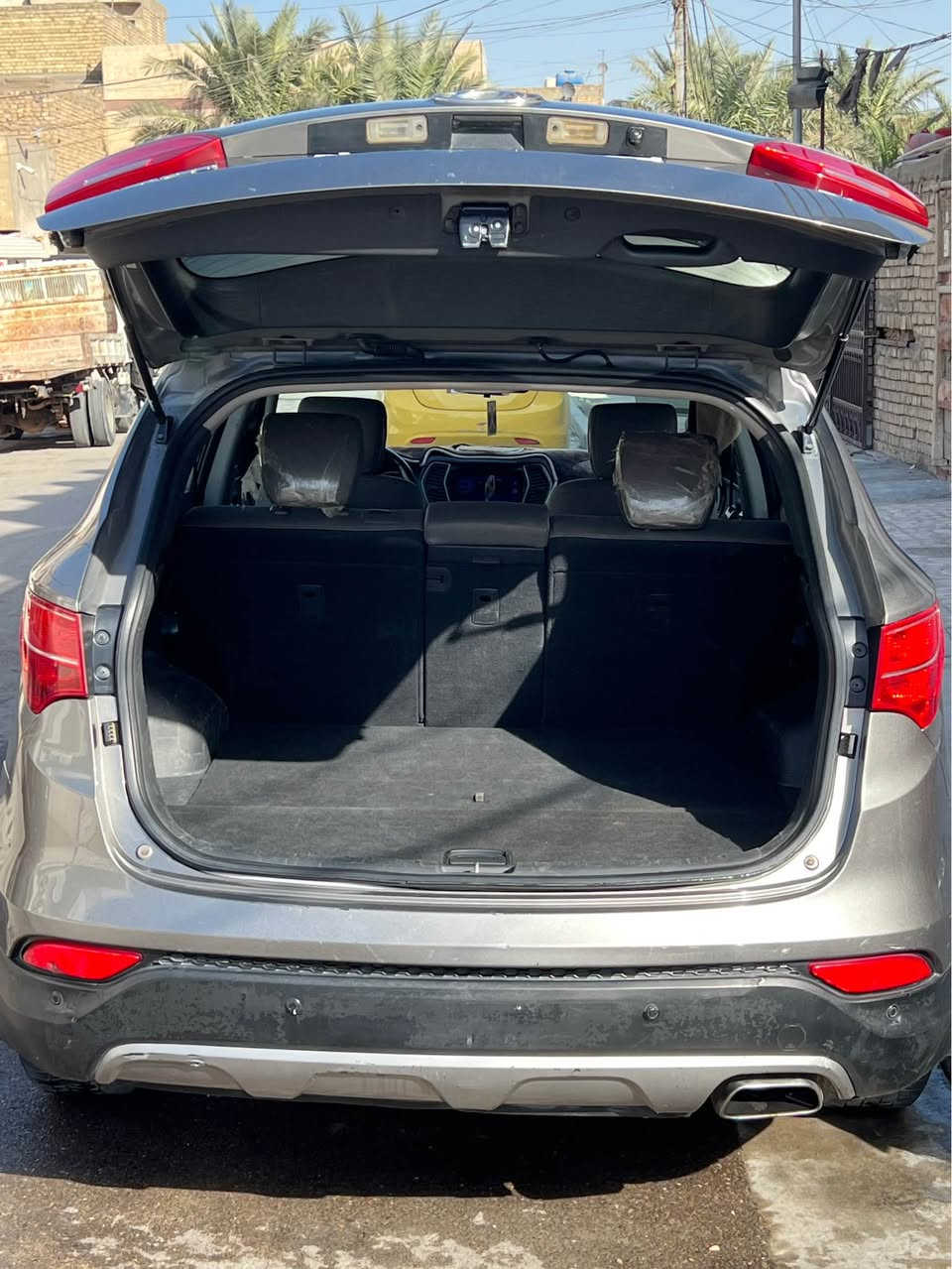 للبيع هونداي سنتافيا 2013
رقم بغداد الجديد بسمي
سياره تحكم ستيرن  ٣انضمه قياده
تدفئة كشنات خمسه راكب مكينه ٢٤٠٠gdi مكينه كير ممتازات ماناقصه شي السونار منشور 
بكان السياره بغداد الامين الثانية
***********
السعر ١٢٨ بغداد, العراق
