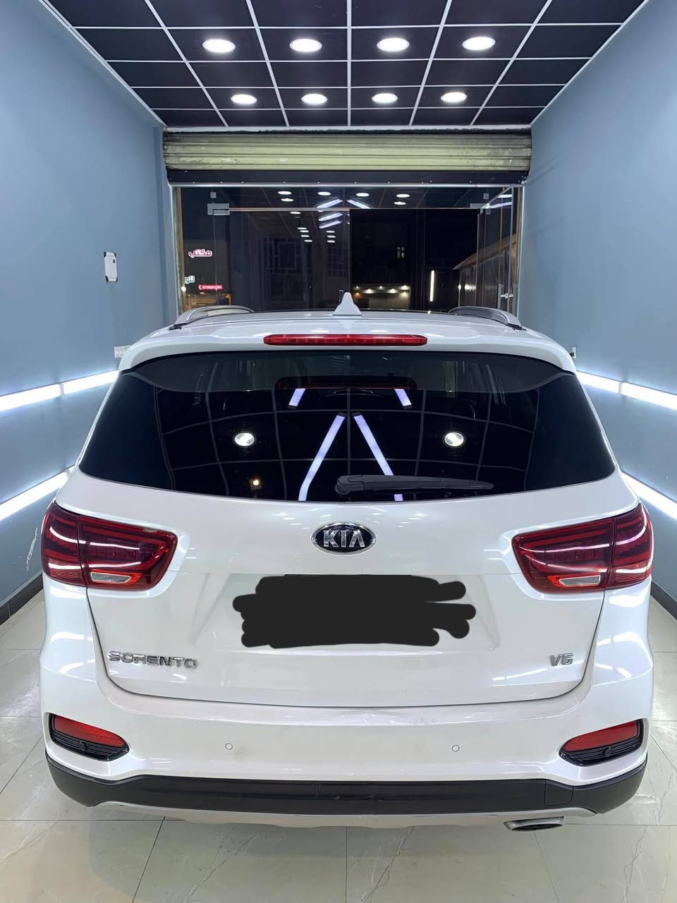 سلام عليكم
   سورنتو موديل 2020 رقم بغداد جديد انكليزي

السيارة فول مواصفات  

بصمه أبواب 

بصمه تشغيل 

كشنات كهرباء 

جنطه كهرباء 

٦ سلندر  

ويل كروم 

حساس خلفي 

كامره 

لايت زنون 

بك لايت لد 

ثلاث وضعيات قياده 

فول تحكم استيرن 

مرايه شفط عند الاقتراب من السياره 

بلاجكتور رباعي 

اشاره بالمرايه 

٧ راكب 

ثلاثه قطع تبريد ماشيه ١٢٥ حقيقي

السياره خليجي بيهه مكانات صبغ ابيع عام السعر ١٧٥$ مكان واسط الصويره  . ***********
