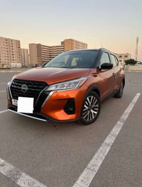 للبيع او للمراوس نيسان كيكس 2023 ماشية 50 الف ميل وارد امريكي حادثها ج...