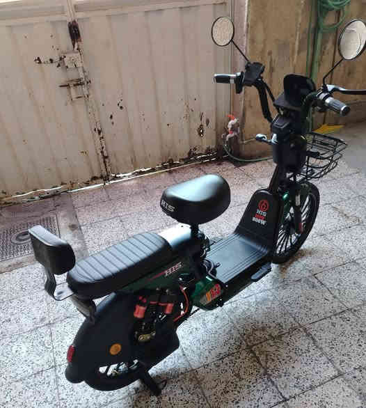 دراجه شحن للبيع
دراجه جديده اخت الزيرو استخدم قلبل كانت متروكه

محتاجه فقط تبديل بطاريات

حجم/20

اربع بطاريات

مابيها اي نقص او عطل
السعر/200

مكاني بغداد حريه

***********
