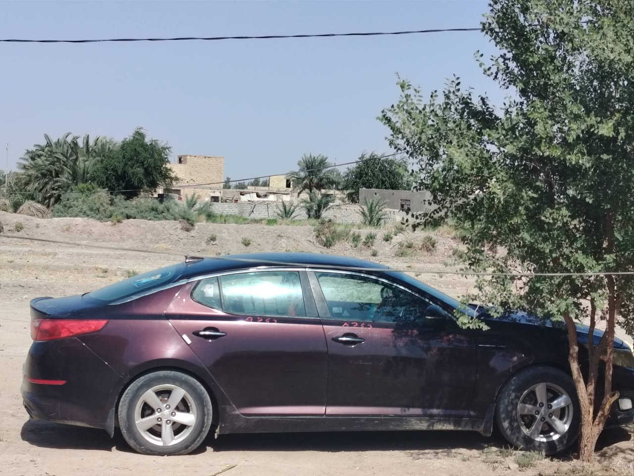 السلام عليكم (للبيع)
اوبتما موديل 2014  أمريكي رقم نجف سنويه لل 27
حادث جهت اليمين بابين وجاملغ
مكينه ٢٤٠٠ مفتوحه وبيها ضمان شغل 100/100
مكان الدوانيه سومر
رقم الهاتف (***********) سلام 
السعر خااااااص او تصل عله الرقم
