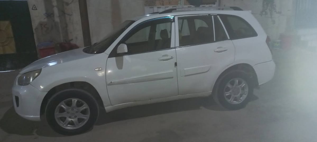 السلام عليكم تيكو قادسية موديل 2013 رقم انكليزي سنوية مجددة لل ٢٧ سيارة جاهزة كير مكينة حدادية تبريد تخم تاير كلة شرط السعر وبيهة ٤٣ وبيهة مجال بيهة تلكيط خياسات وصبغات مكفولة من الضربة القوية تراي كل حلو تبريد ثلج للإستفسار اتصل ***********//*********** أبو جعفر

