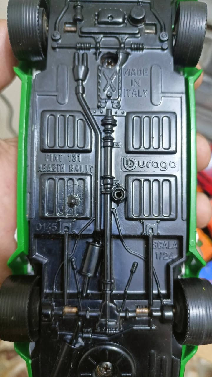 السلام عليكم متوفر للبيع سيارة فيات 131 حجم 1:24 شركة بوراكو صناعة ايطالي السعر 50000 يوجد توصيل لجميع المحافظات


**إذا كنت صاحب هذا الإعلان وتريد حذفه لأي سبب، رجاءا أرسل رسالة إلى الدعم الفني**