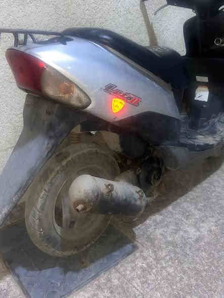 دراجه مسطره للبيع مجفته مره وحده ونضيفه السعر 175 وبيها مجال العنوان البصره كرمة علي رقم صاحب الدراجه واتساب ***********
