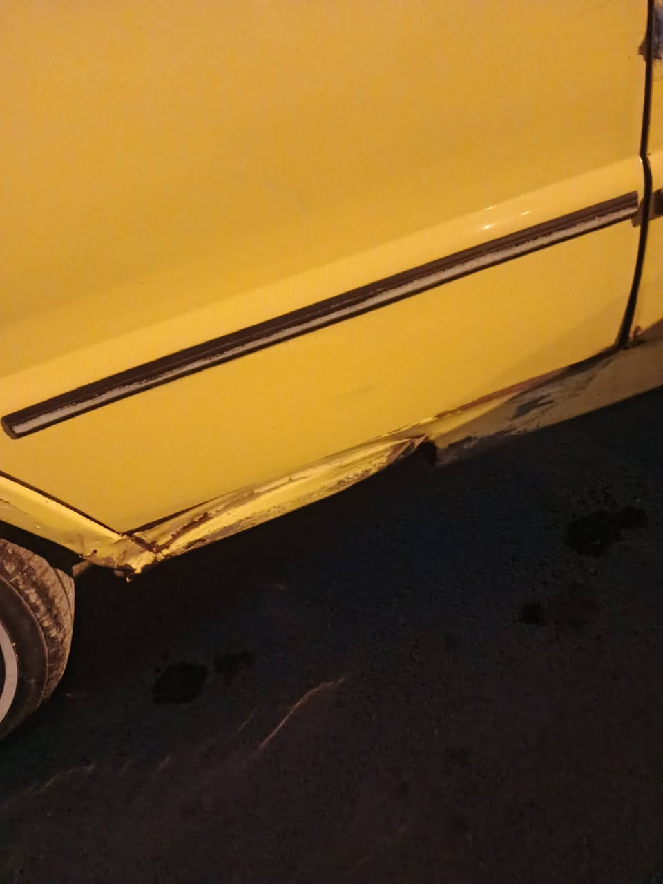 سلام عليكم شيري كوين موديل 2010 كير جديد مكينه بيهه تبخير فقط رنكات تتبدلل تايرات نصافه 70 بلميه تبريد انجماد لا حماوة ولا ابد صدر نص عمر داخلها يخبل مدوشمه جديد ومغلفه السياره ماشيه 151 لايت زنون منظومه كامله طستهه ناعمه كلش سست سماعات + مضخم صوت بيهه اناره داخليه السياره مشروع وطني ب اسمي مكانها بغداد العامريه السعر 30بيهه مجال قليل ***********
