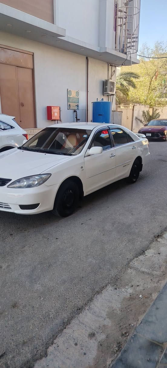 كامري ٢٠٠٦ بأسمي محرك ٢٤٠٠ جاهزة من كلشي صبغ حزام جمالية بدون حادث محرك وگير وتبريد وحداديه مكفولات السعر ٨٥ وبيه مجال بيع او مراوس حسب القناعه مكان السياره النجف للإستفسار ***********
