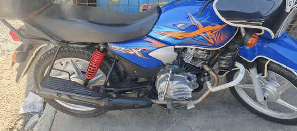 السلام عليكم تي في اس جبلي موديل22مرقم بغداد كفاله عامه
استخدام شخصي مكفوله  ماشيه 160حقيقي  التايرات جدد   الدراجه شخط مابيها
وصندوك 
رايدها ب 2550 بيها مجال للشراي عنواني بغداد 
*********** موجود واتس اب واتصال
