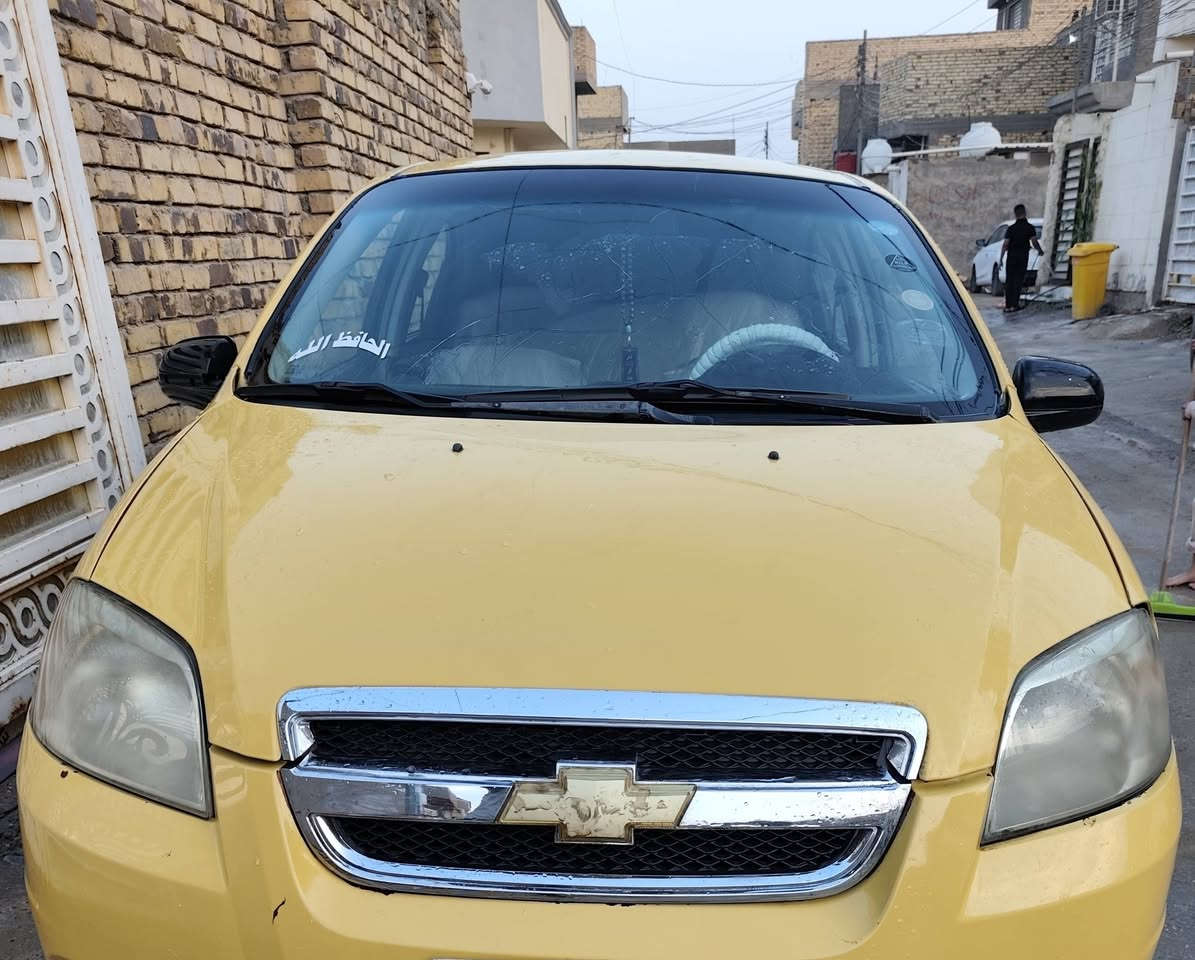 سلام عليكم 
افيو للبيع مديل 2009 
محرك مسكر مكفوله من كلشي 
تبريد دفئا كلها شغال 
مصفره من كلشي هيئة وغرامات 
مكاني بابل 
العسر 48 وبيها مجال 
***********
