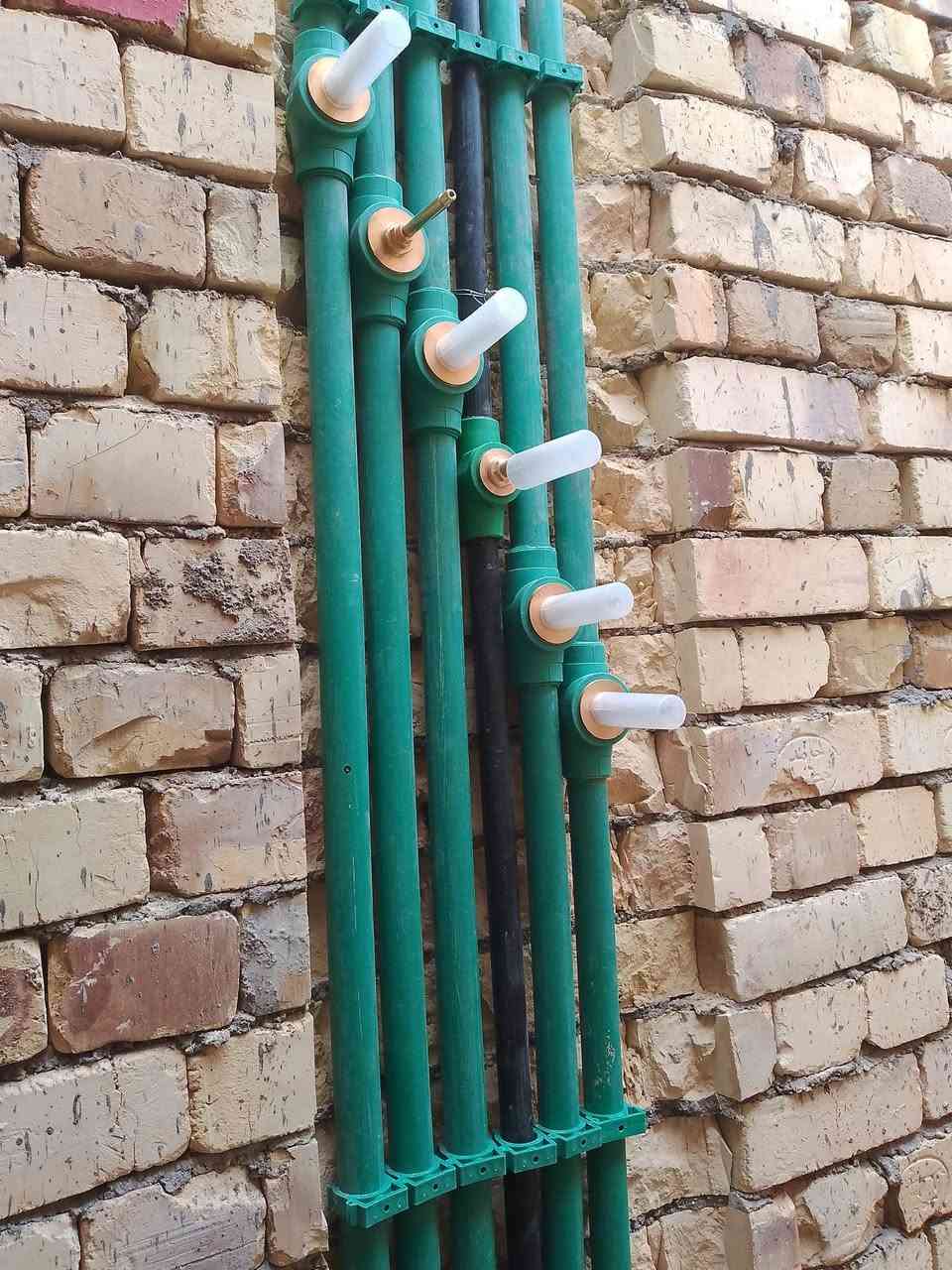 كادر تأسيسات صحيه ماء مجاري تشطيب
العمل حسب الطلب وشرط الفحص والظمان  تاسيس صحيات عامه وسحب أبي مي

يوجد لدينا جهاز سونار لكشف رطوبه وتسريبات
أسعارنه تنافسيه جدا
***********
***********
