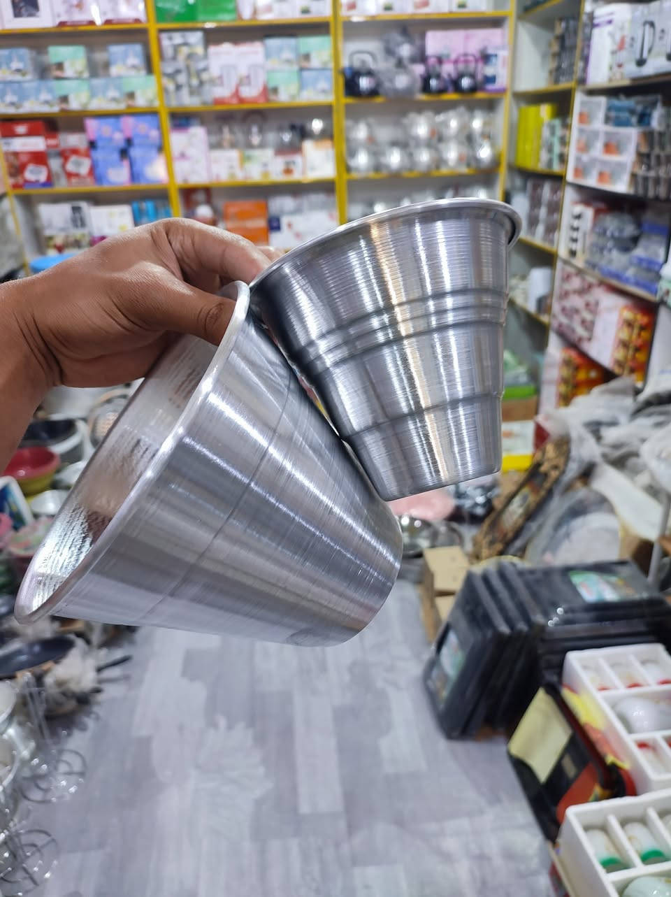 توفرت دواليك فافون وتجميد .
اشكال وأحجام مختلفه.
اسعار مناسبه.

أهلا وسهلا بيكم.
العنوان شارع البانزين خانه الاسكان المؤدي الى الخصيمه مقابل دكتوره سحر للاسنان.
توصيل داخل الديوانية فقط 🚕🚕


**إذا كنت صاحب هذا الإعلان وتريد حذفه لأي سبب، رجاءا أرسل رسالة إلى الدعم الفني**