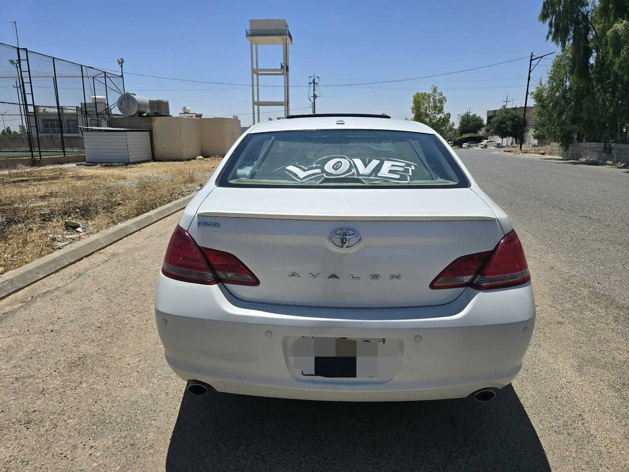 ئەڤەلۆن 2008 
سێ پارچە بۆیاخ گێڕ و مەکینە نەکراوەتەوە 
نرخ 130 و معامەلە
واتس ئەپ و ڤایبەر ***********
