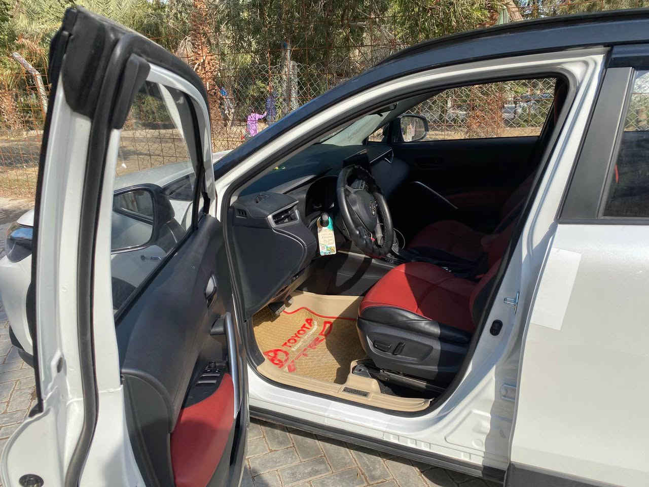 تويوتا فرونتلاندر هايبرد 2025 ( تجميع صيني)
فول مواصفات 1/1
زيرو بعدها ماشيه 4000 KM قابل للزيادة 
رقم بغداد باسمي 
السعر : 30 مليون عراقي 
*********** للتواصل بغداد, العراق
