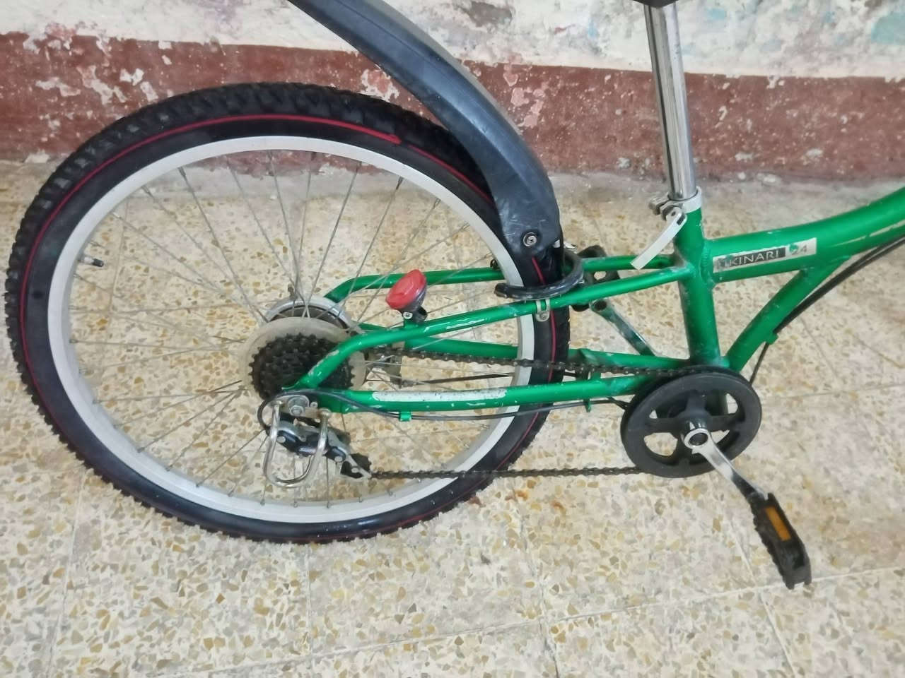 للبيع 60 الف جانب الأيمن ***********
