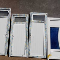 للبيع مغاسل بيبان صحيات باب سلايت شوايه همبركر ستفسار رقم 07821960017