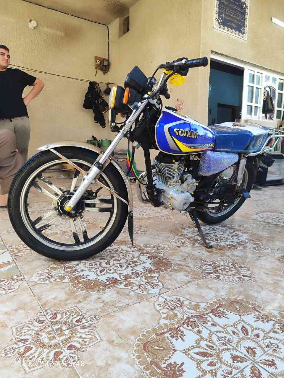 السلام عليكم دراجة سيفان موديل 22 
دراجة نضيف تخبل جديدة اوراق كاملة
السعر 450 وبي مجال الشراي 
للاستفسار الاتصال على الرقم
***********
