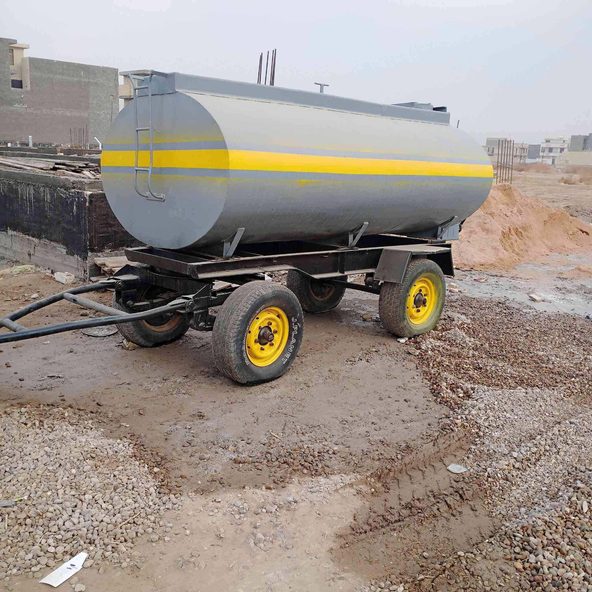 سلام عليكم مقطوره مال ماء جاهزه الشغل ب مليون ونص وبيها مجال  العنوان الكاظمية قرب جسر الدوار ***********
***********
