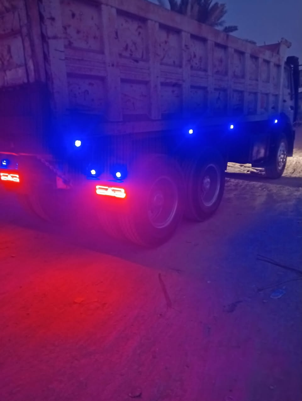 للبيع البي محرك 28 جديد كير 130 مجموعه جي اف شاصي مكفول رقم نكليزي بسمي تخم تاير  جديد سياره جاهزه مال جناي عنوان بابل ***********
