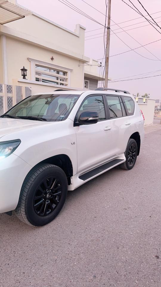 السلام عليكم من رخصه الادمنيه
برادو 2023 ساز مدنايت جديده على وضع الشركه بيه شبر صبغ بزاويه الدعاميه الخلفيه اثر شخط السعر 475 وبيه مجال رقم اربيل

***********

***********
