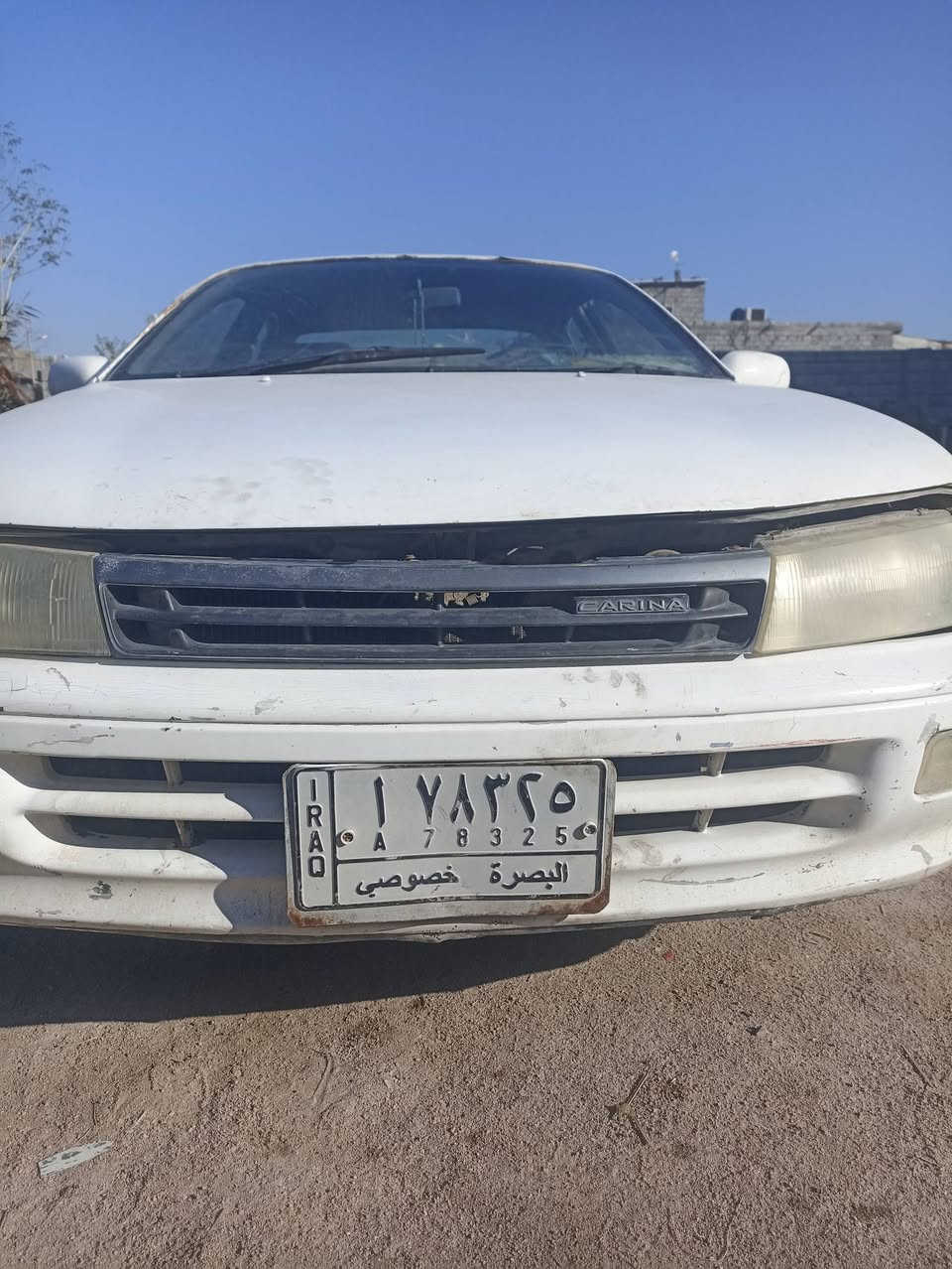 سياره نوع كارينا للبيع موديل ١٩٩٥عراق بصره العنوان بصره كرمة علي هاتف ***********
