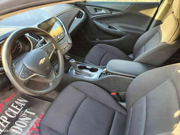 ماليبو موديل 2021 فول واحد على واحد Lt2 
تبريد قطعتين فتحه بنوراما لايت زنون محرك 1500 تيربو
سياره حره بدون رقم داخله بأسمي
رقم الهاتف 
***********
