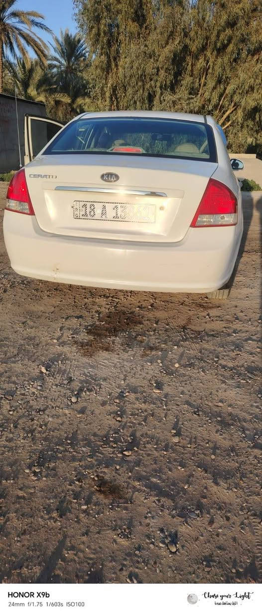 سيراتو موديل ٢٠٠٩ رقم بابل انكليزي تحويل مباشر السياره مكفوله عدا الدوس سياره جاهزه مكان السياره بابل الكفل للاتصال *********** السعر ٩٥ وبيهه مجال
