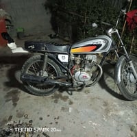 دراجة • مكينة رابيدو • أوراق أصلية