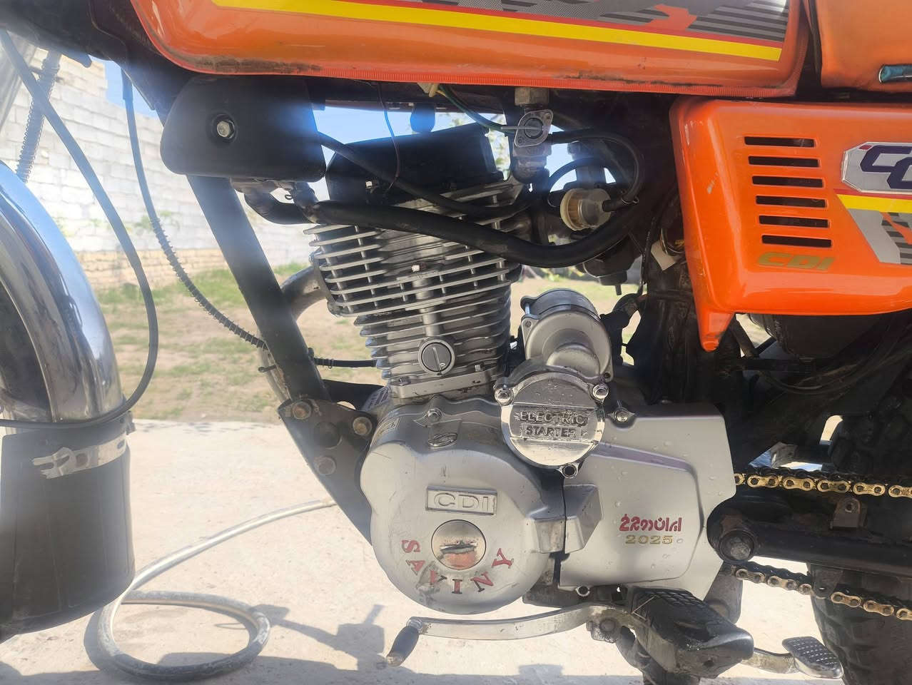 دراجه ايراني سيفان5 كير موديل 2023 مكفوله من كلشي
توايرها نضيفات بريكاتها زينه  كهربائيات كلها شغاله  مابيها اي نقص تشغل وتطلع سعر 380 وبيها مجال مكاني بغداد بشعلة رقمي ***********
