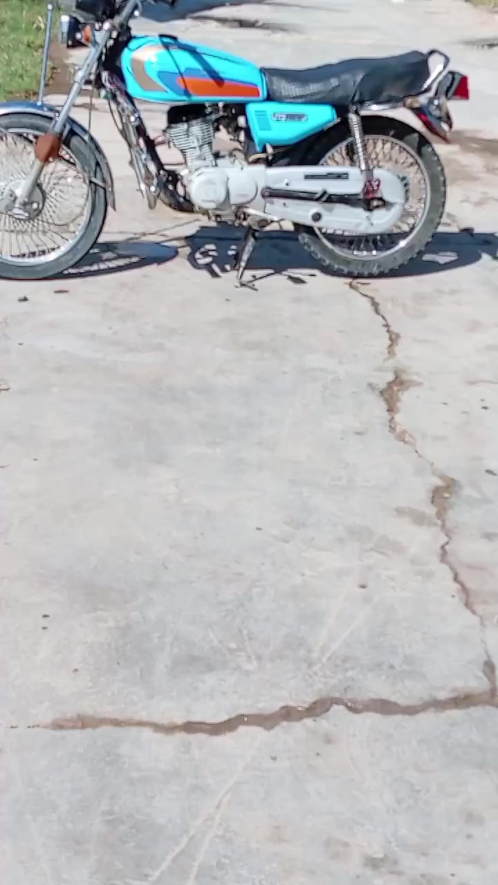 سلام عليكم مطور البيع موديل ١٧ مطور نضيف مكينه نضيفه مامفتوحه بس فيلس مطور جهز كبل لشراء *********** مكان بديالئ شهربان
