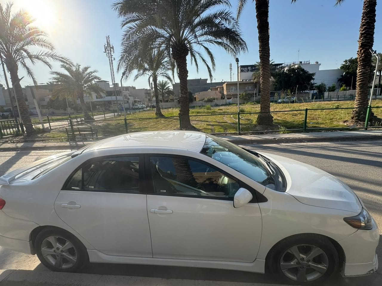 السلام عليكم للبيع كورلا2012 وارد امريكي حادث جاملغ وبنيد وبيه قطعتين صبغ سياره اس بلادي تبريد ثلج رقم بغداد بسمي السعر 119 وبيه مجال قليل مكاني بغداد ***********
