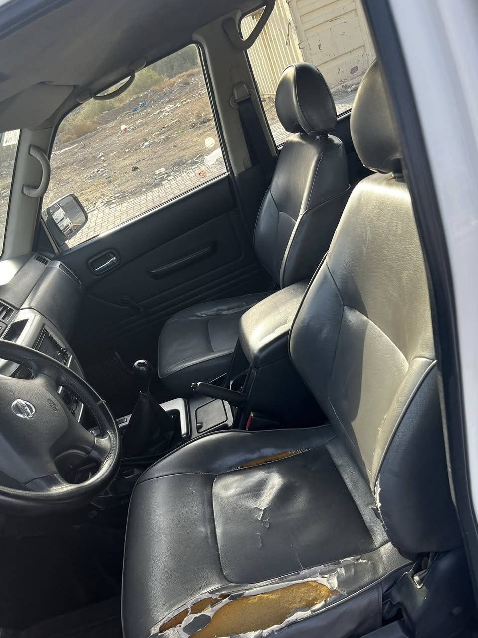 سلام عليكم ورحمة الله
نيسان باترول موديل 2010 خليجي ابيض رقم بغداد الجديد مكفوله من الصبغ والضربة عدى نواقص قليله السياره عالبلاد كلشي شغال  مكاني بغداد 

السعر 190 وبي مجال للاستفسار ***********
